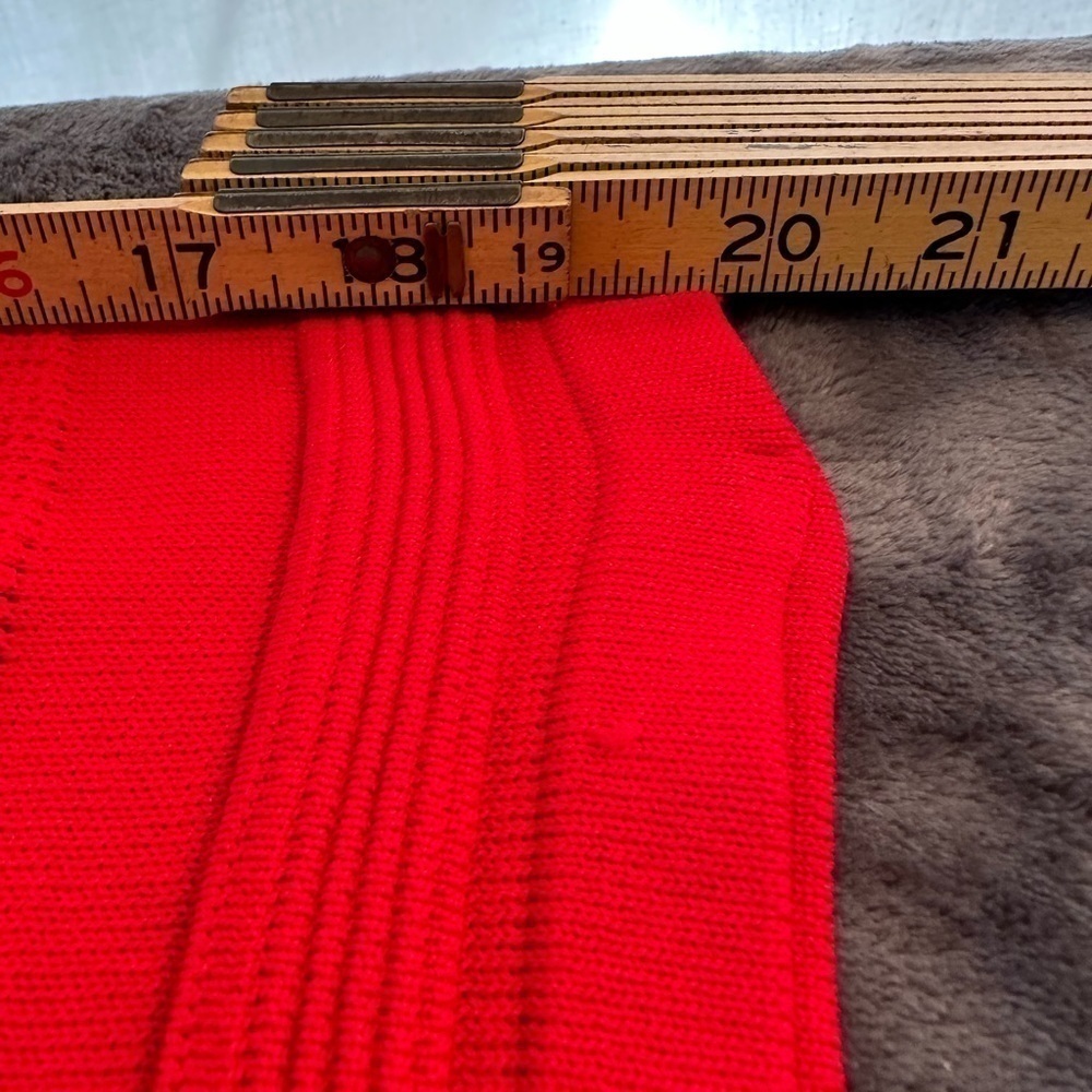 ASTR red‎ knit skirt size large  #s1102 - Picture 7 of 7